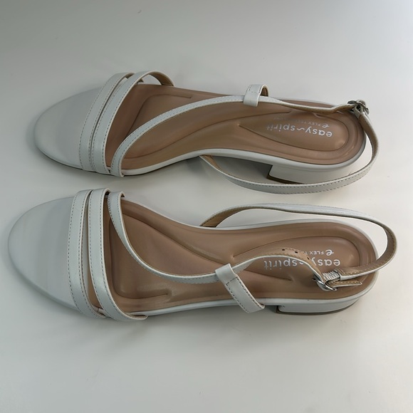 New EASY SPIRIT
Seglenni Leather Open Toe Strappy Sandals - Picture 12 of 12